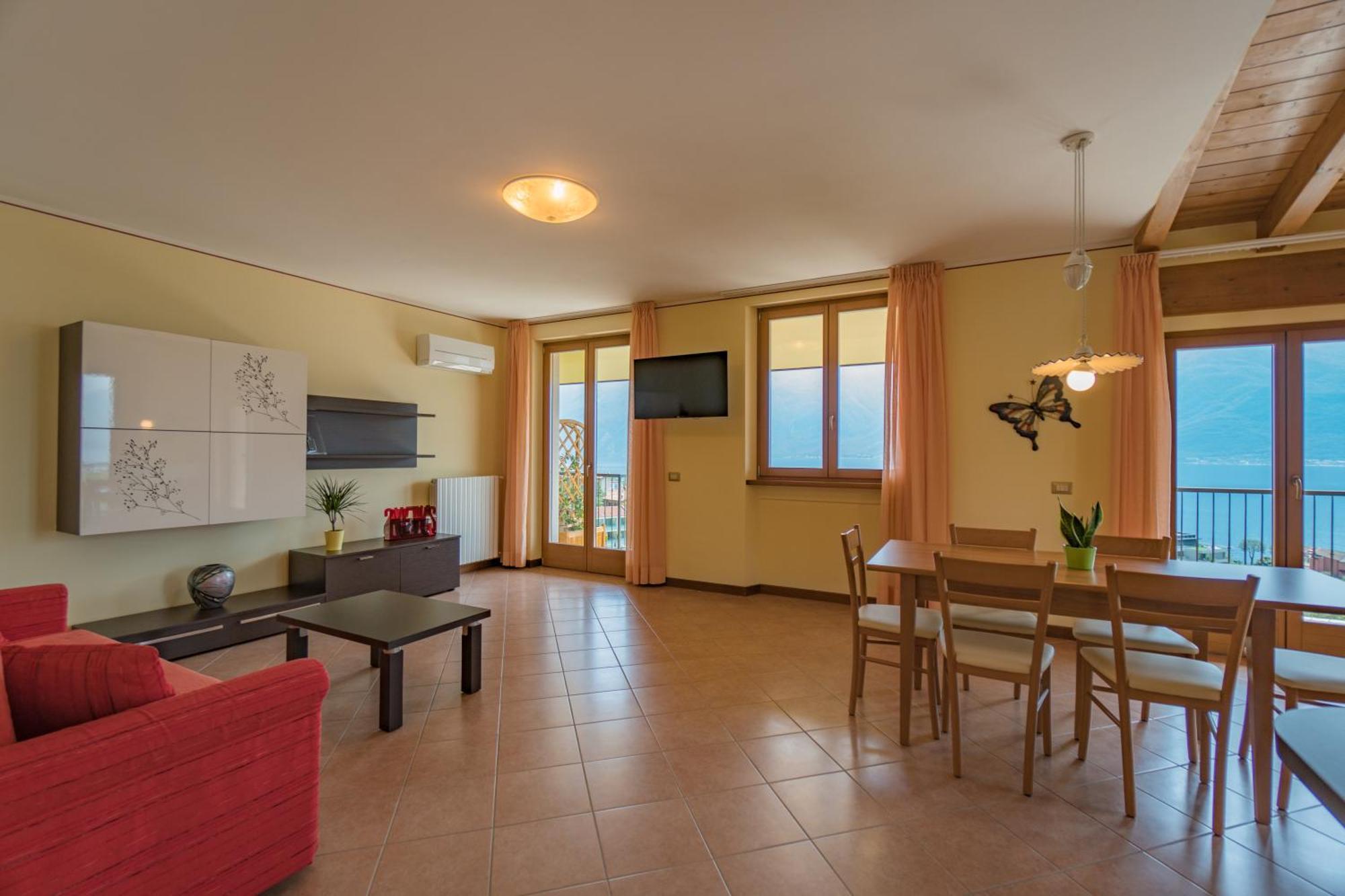 Apartments "Villa Imelda" Limone sul Garda Exteriör bild
