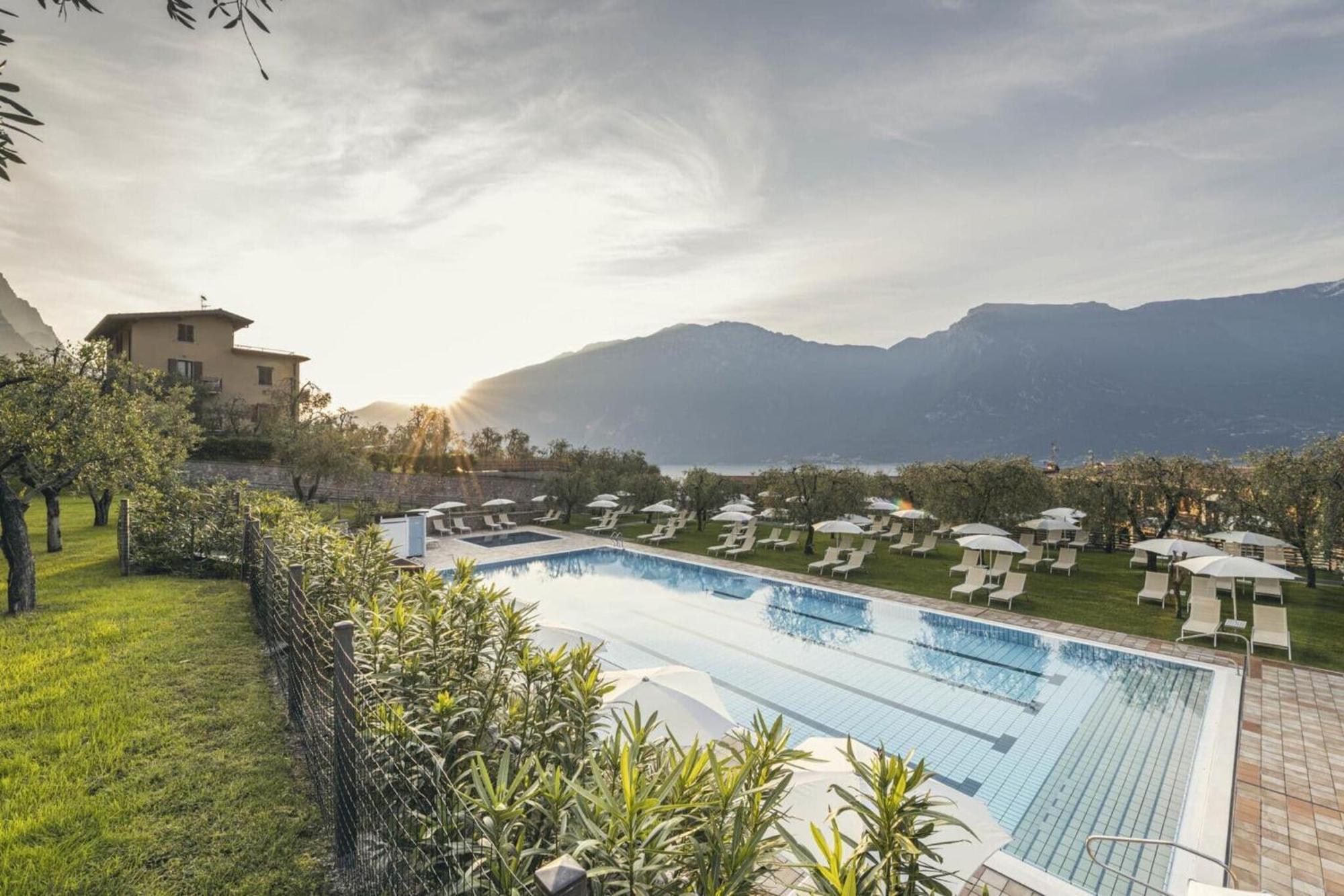 Apartments "Villa Imelda" Limone sul Garda Exteriör bild